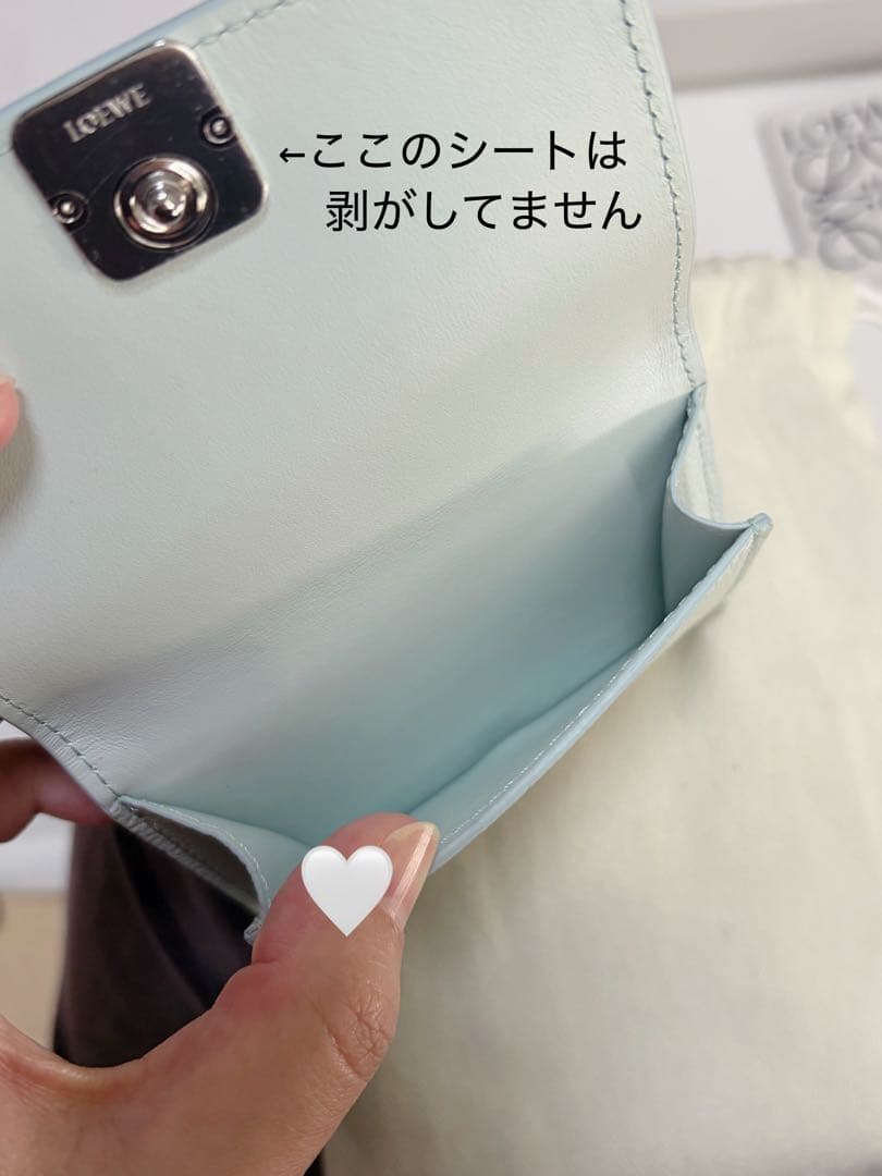 LOEWE 水色 三つ折り財布