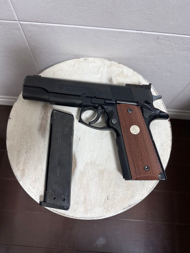 ウエスタンアームズ製　45auto 5in Custom ガスガン