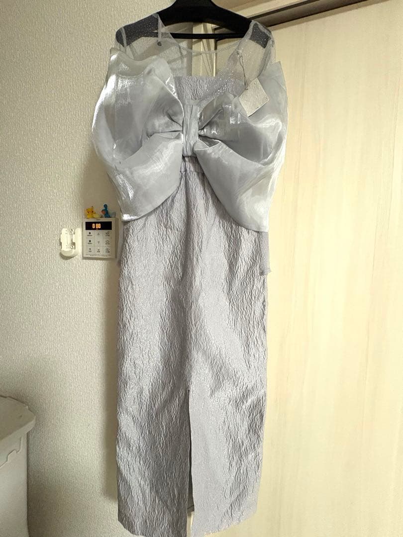 エクミール リボンタイトドレス