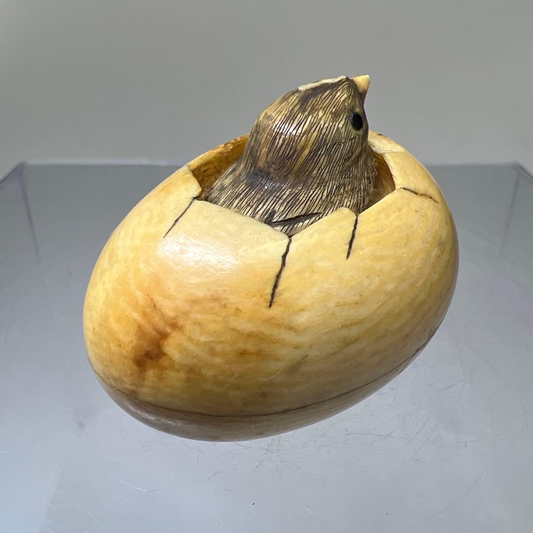 名工光廣在銘　極上ヒヨコからくり根付　32g 東Y8-0114☆2F