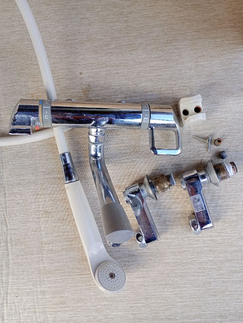 TOTO シャワー水栓