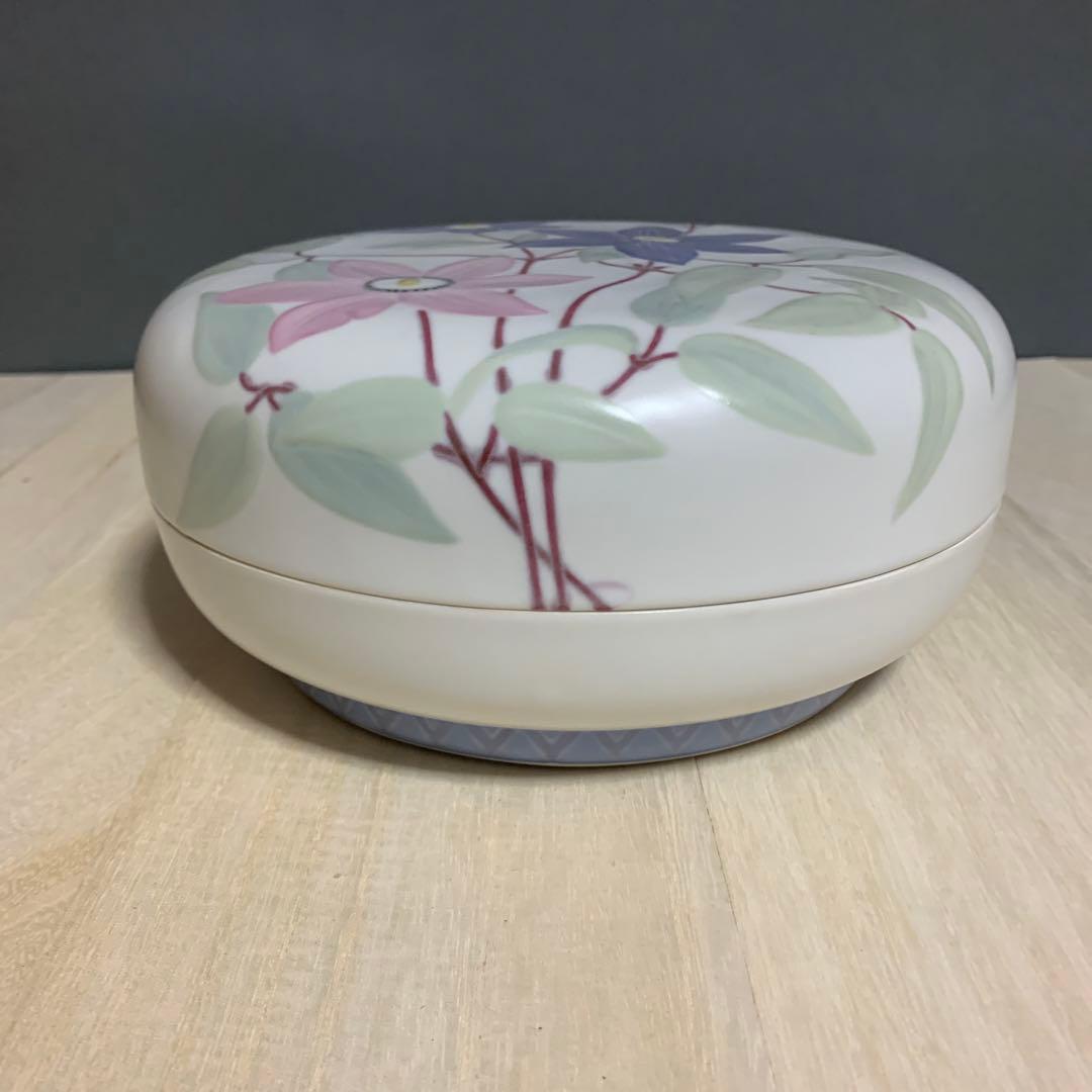 筒井廣明　葆光彩磁鉄仙文　蓋物　共箱