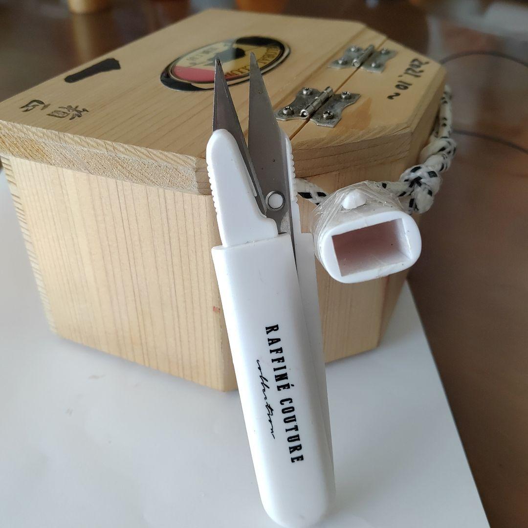 木製 餌箱釣り餌用入れ物 黒鯛工房 88 W のおまけです