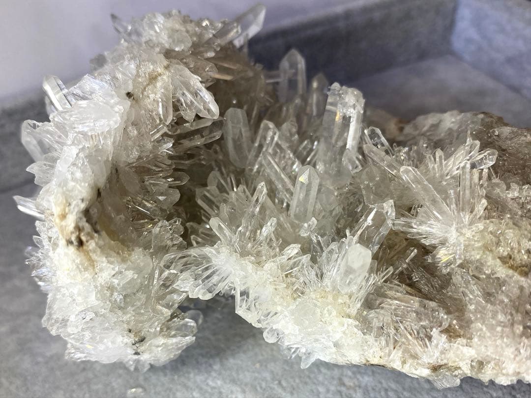 T1013-3最終特価★広西産　結晶花水晶クラスター　天然石　原石　菊花水晶