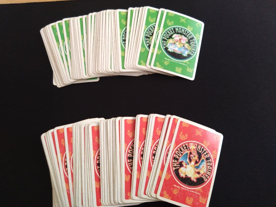 ポケモン トランプカードセット　赤　緑