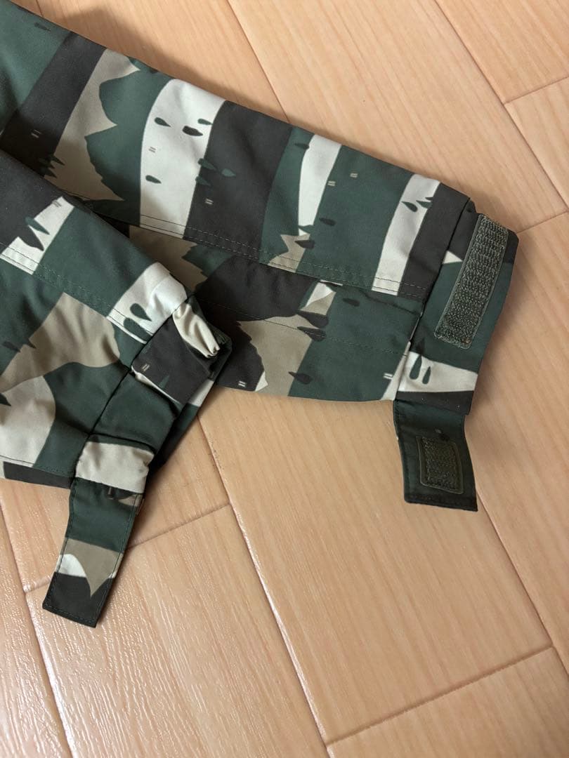 The North Face 子ども用スキーウェア 迷彩