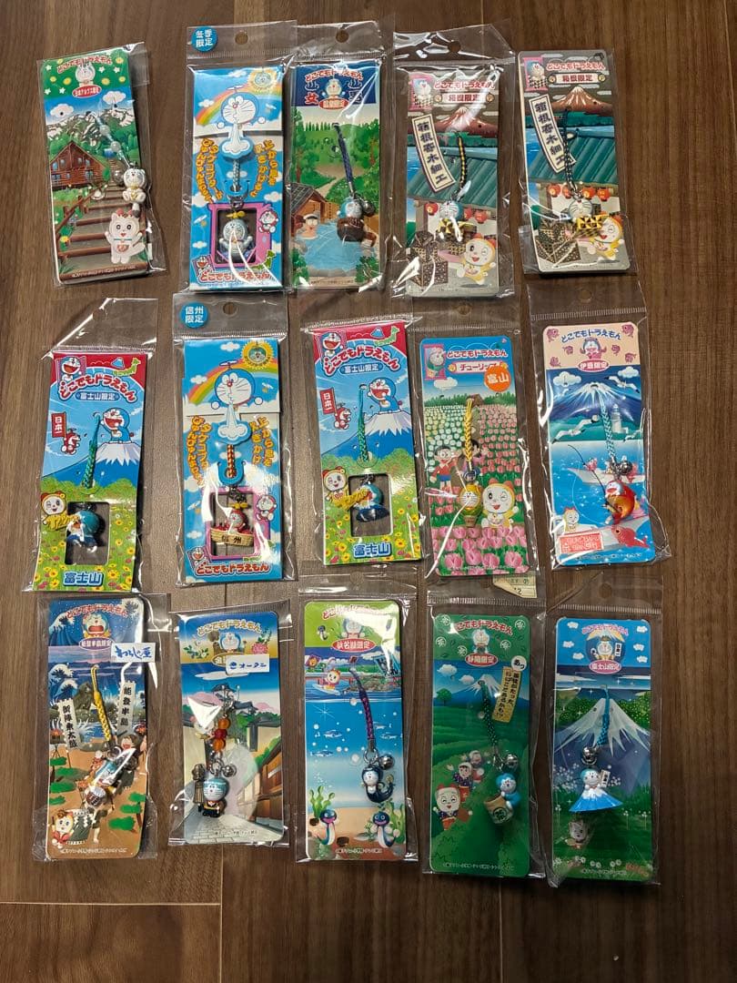 どこでもドラえもん 根付けストラップ 40点セット