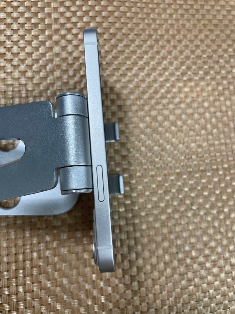 iPhone 13 mini 128 GB スターライトSIMフリー【1324】