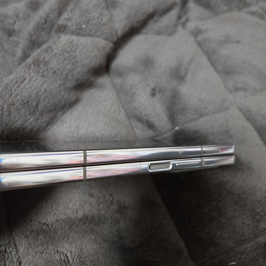 Galaxy Z Fold4 512GB sim free s-pen付