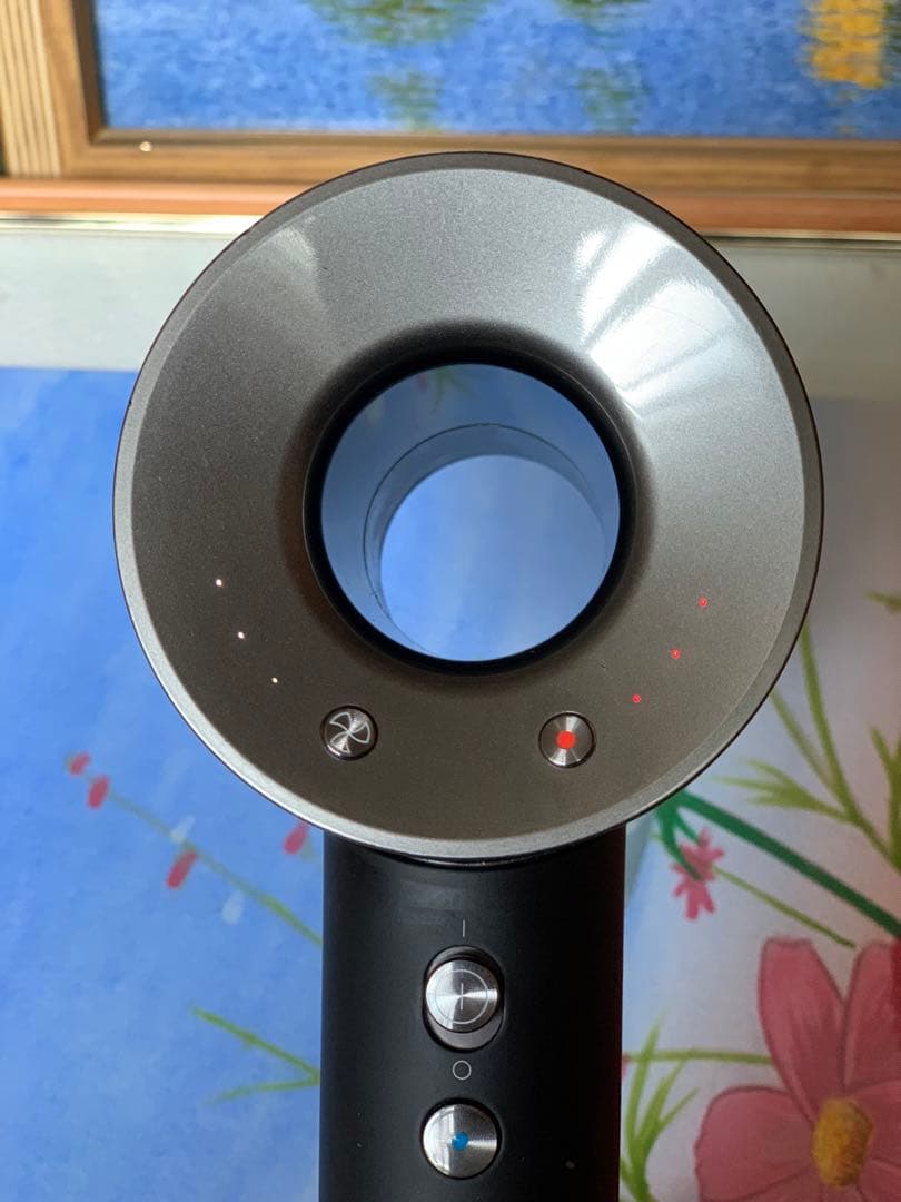 ダイソン HD08 ブラック