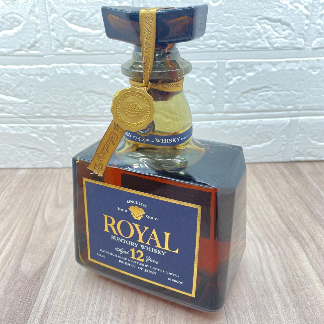 ◆サントリー ローヤル プレミアム 12年 ウイスキー 720ml