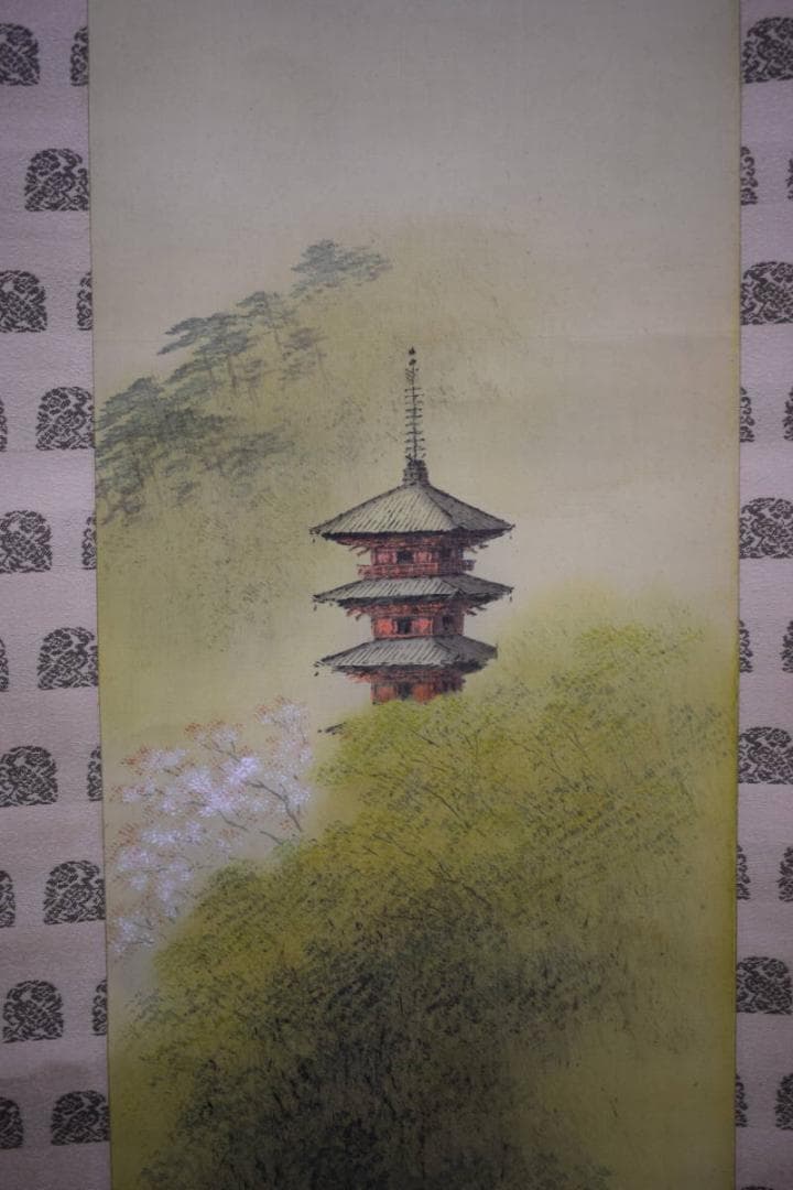 真作/平井楳仙/ 東山春色/春/桐共箱二重箱付/ 布袋屋掛軸HG-826