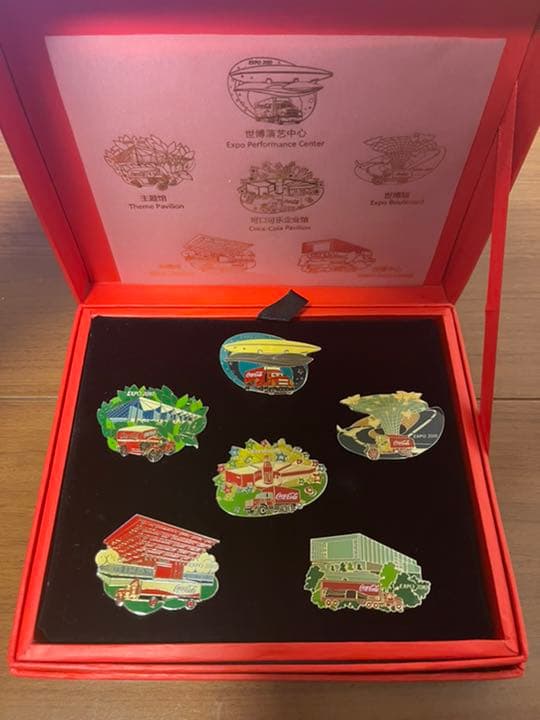 2010 EXPO コカコーラ　ピンバッジ　限定品
