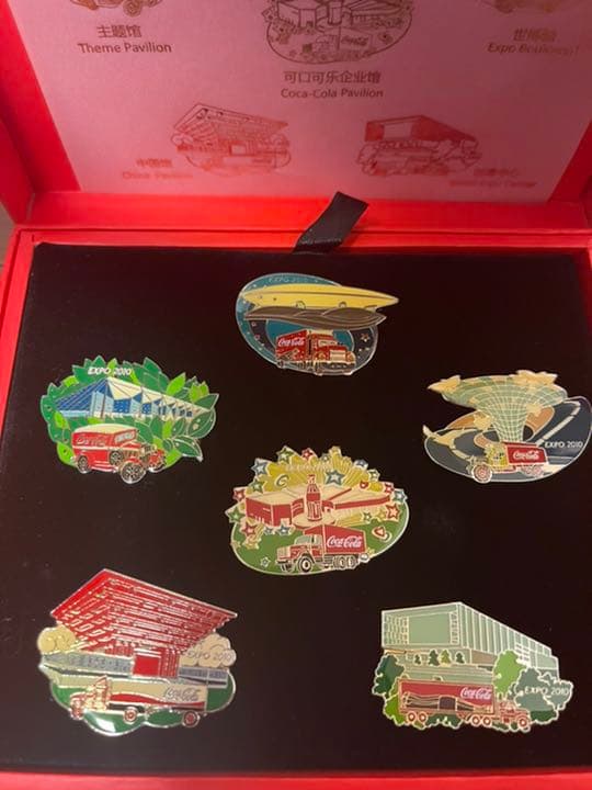 2010 EXPO コカコーラ　ピンバッジ　限定品