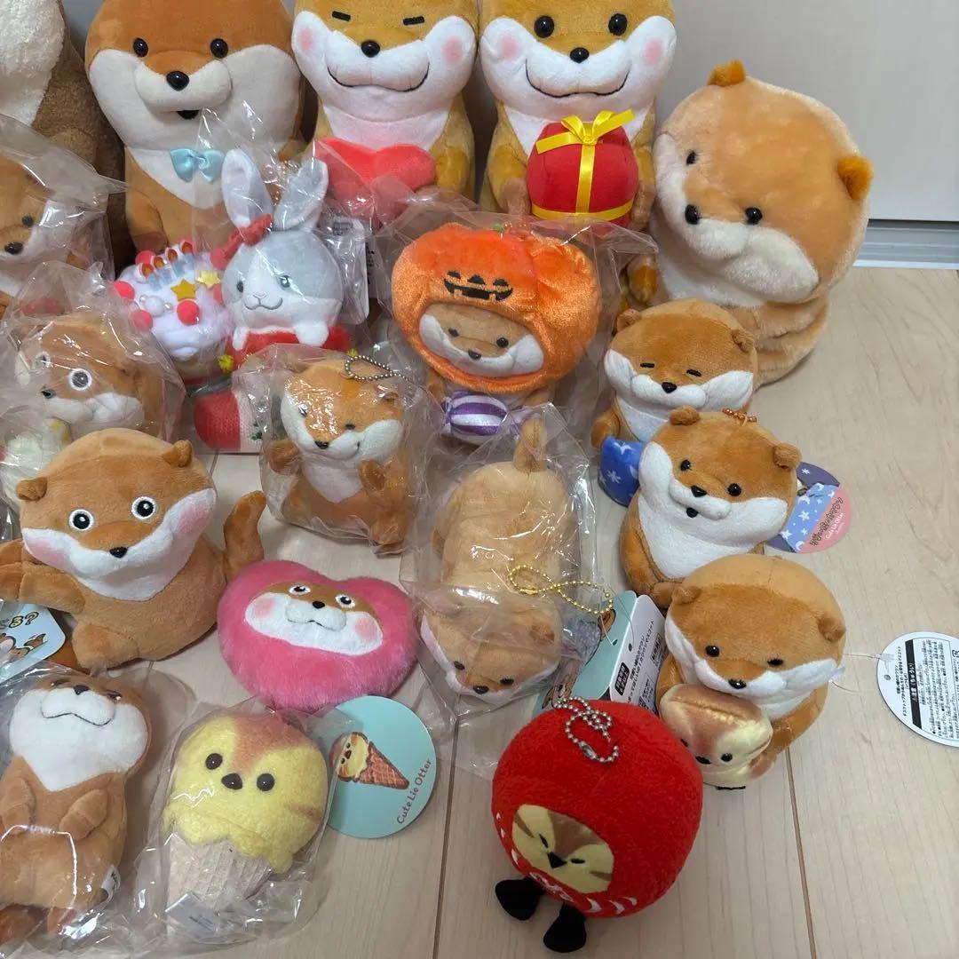 可愛い嘘のカワウソ　ぬいぐるみ　マスコット　キーホルダー　ぬんちゃん