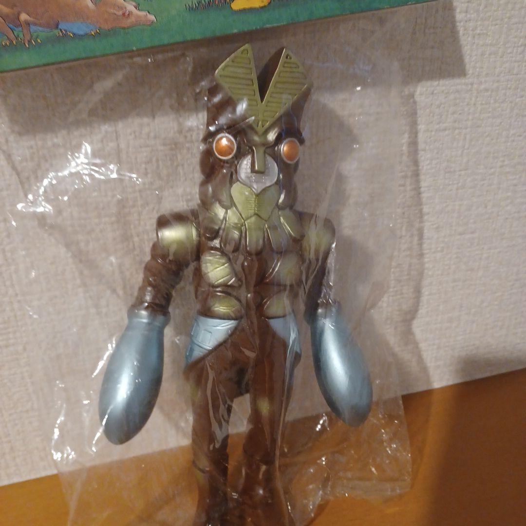 ウルトラマンから！バルタン星人！レトロソフビ系！