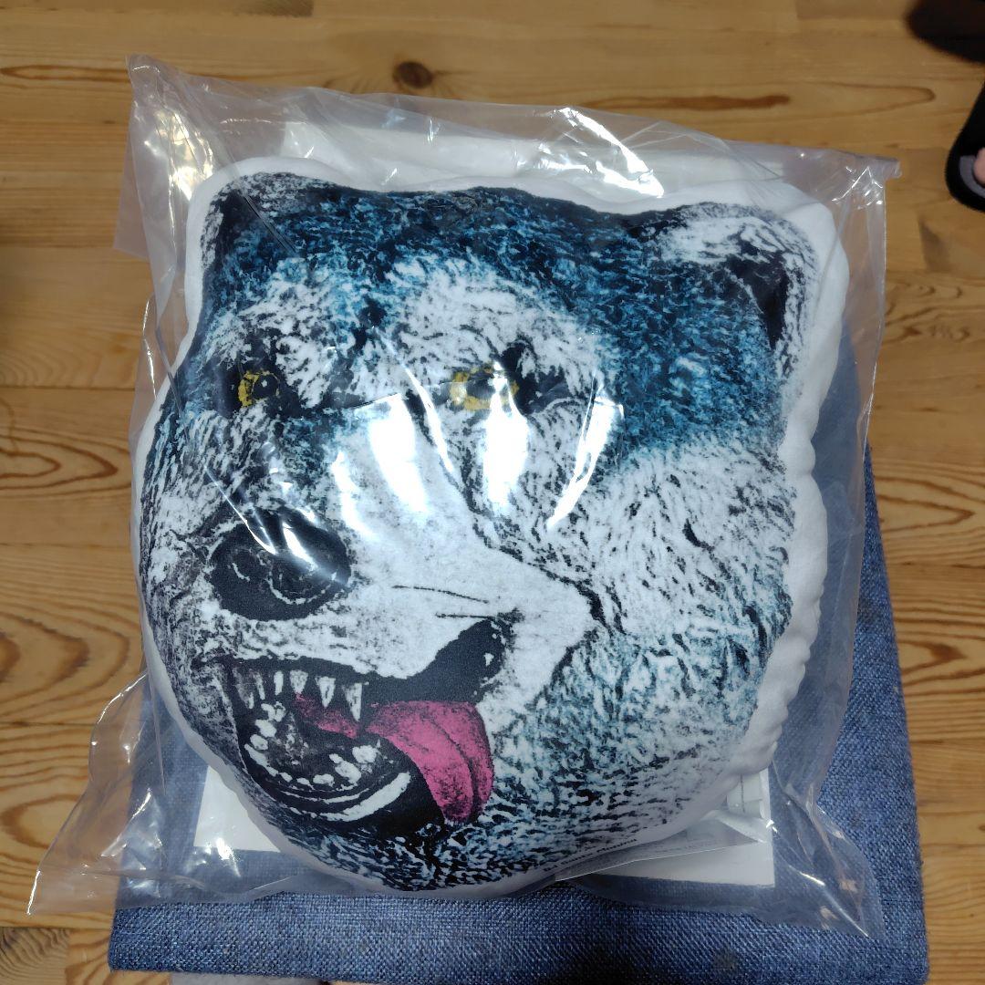 MAN WITH A MISSION 狼 クッション
