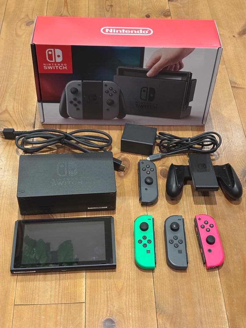 Nintendo Switch 本体 + アクセサリーセット　説明欄ご確認下さい