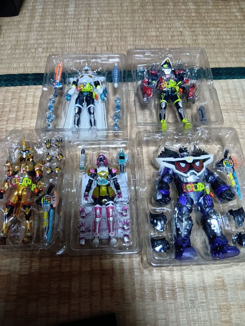 フィギュアーツ　仮面ライダーエグゼイド