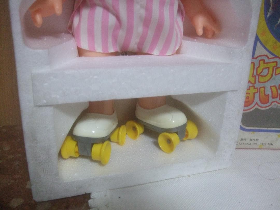 TAKARA ★タカラ★スケートすいすい ローラーちゃん 未開封