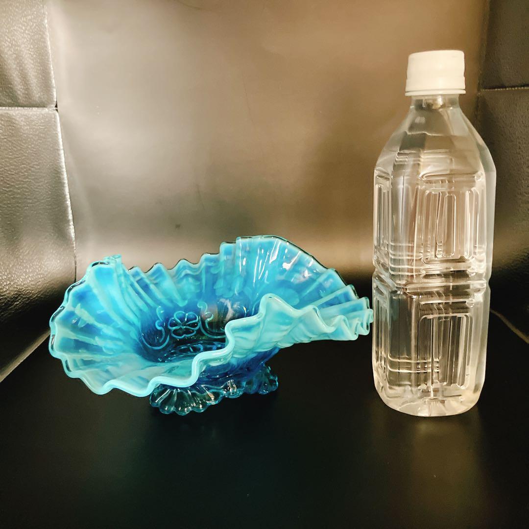 ブルー　オパルセント　ウランガラス　フリル ボウル フェントンかも