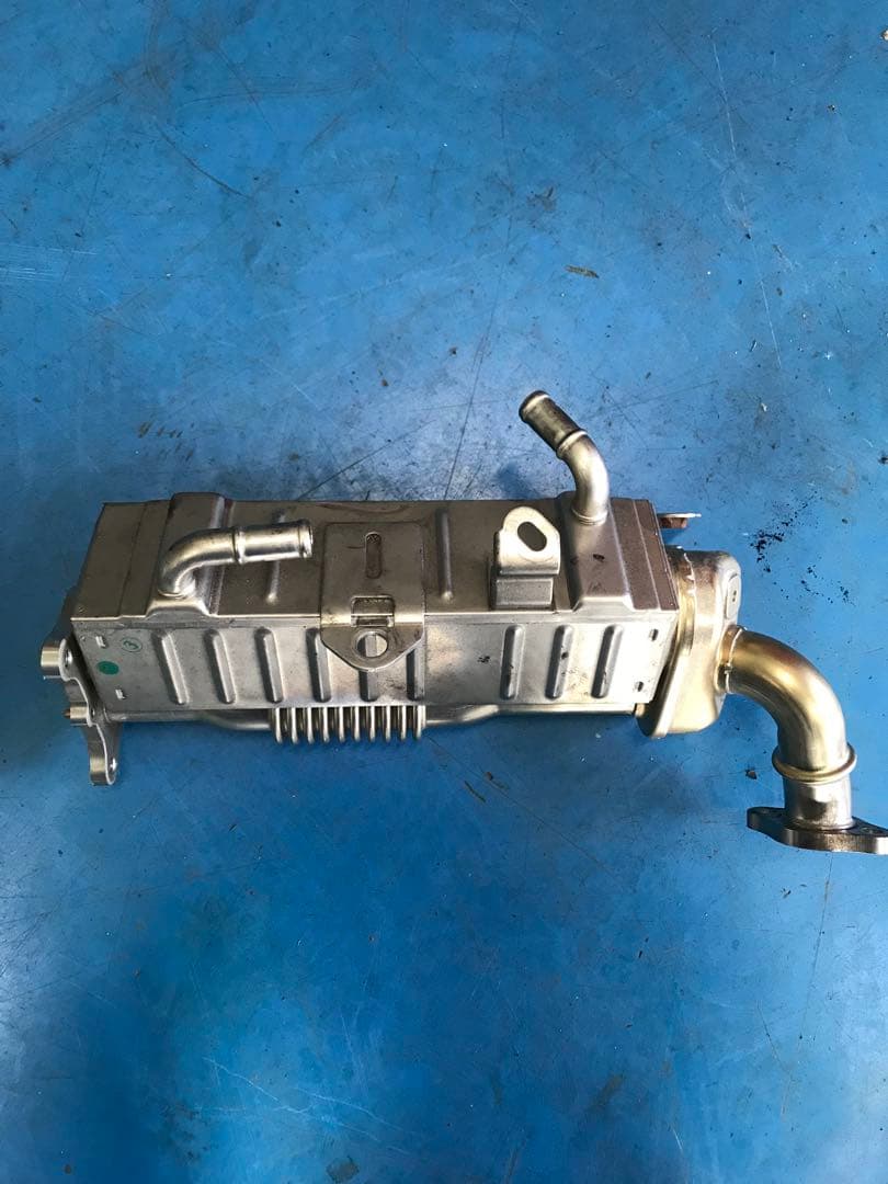 200系ハイエース　EGRクーラー