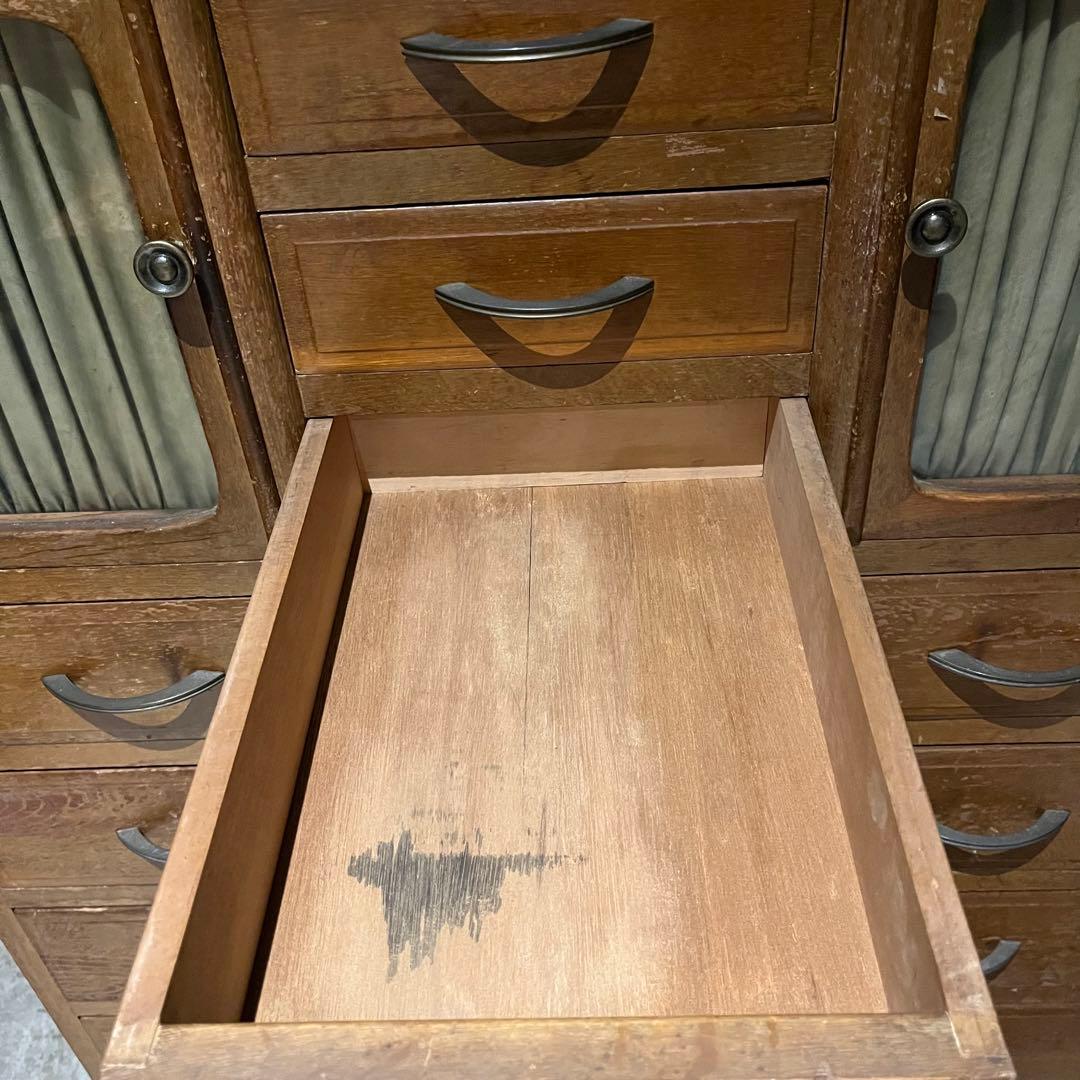 和モダンな箪笥　レトロ　ジャパンビンテージ