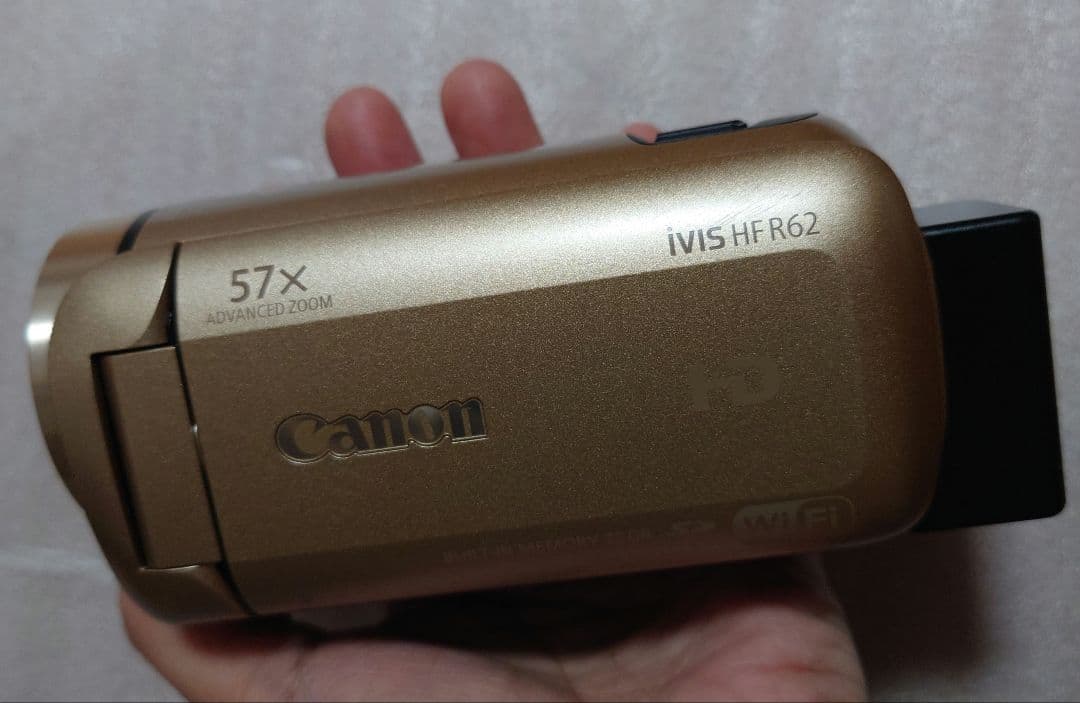Canon IVIS HF R62 ゴールド ビデオカメラ本体