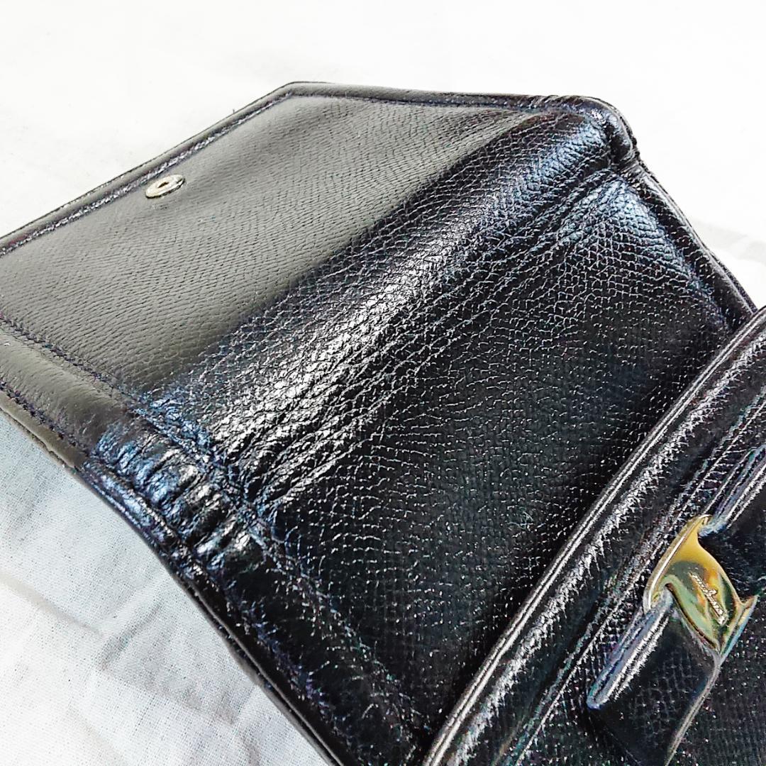箱付き 良品 フェラガモ Ferragamo 折り財布 ヴァラ リボン ブラック