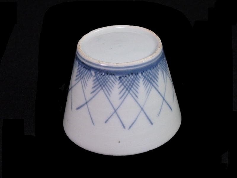 古伊万里　染付　桧垣草紋の図　蕎麦猪口　江戸期　080AS-CDf