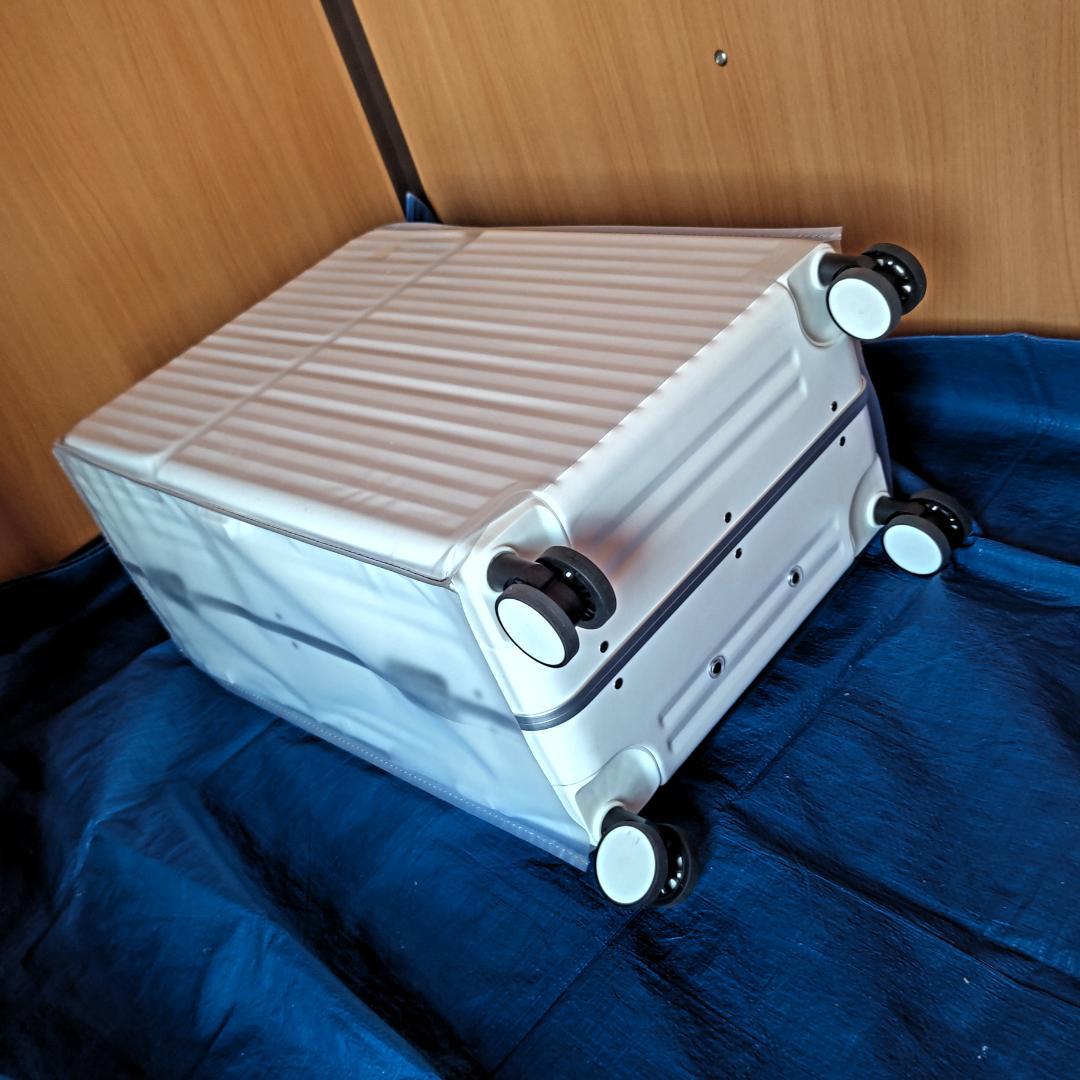 【未使用・送料込み】キャリーケース 機内持ち込み可 TSAロック 大容量 白 M