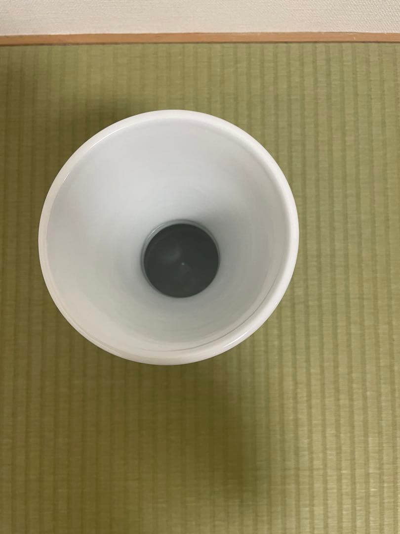 天皇皇后御用達　仁和窯（柿右衛門焼合資会社）　花瓶