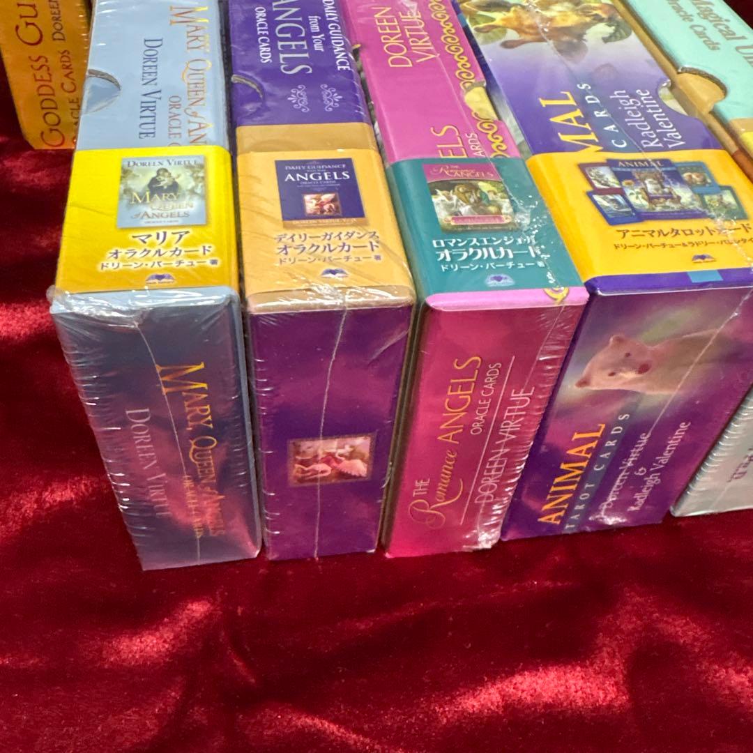 ロマンスエンジェルオラクルカード　アニマルタロットカードなど　全部で12点