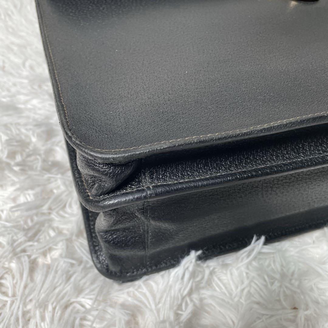 PRADA プラダ　ビジネスバッグ　レザー　ブラック　黒　本革　シボ革