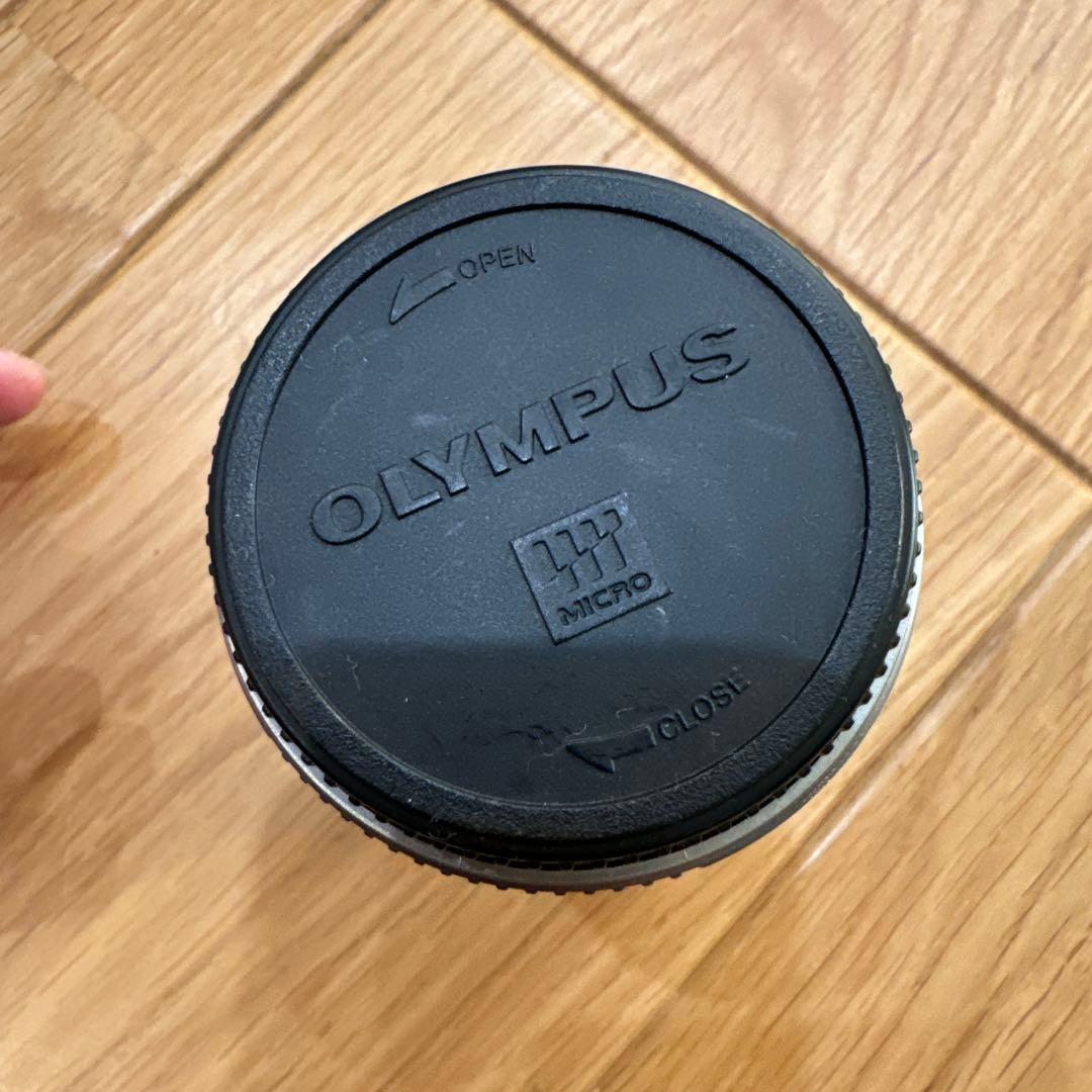 OLYMPUS 40-150mm f/4-5.6 R ズームレンズ