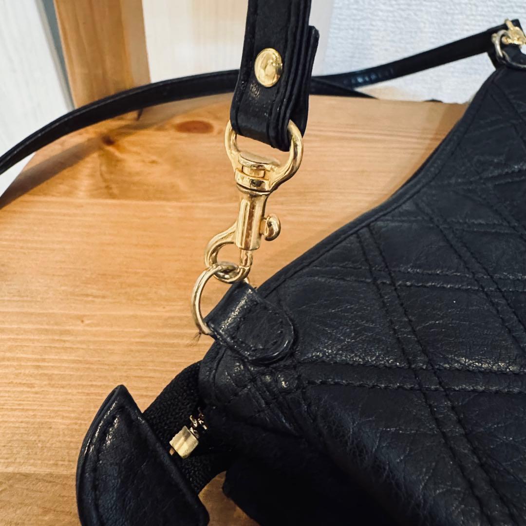 【極美品】ATAO ブーブー キルティング ショルダーバッグ ブラック
