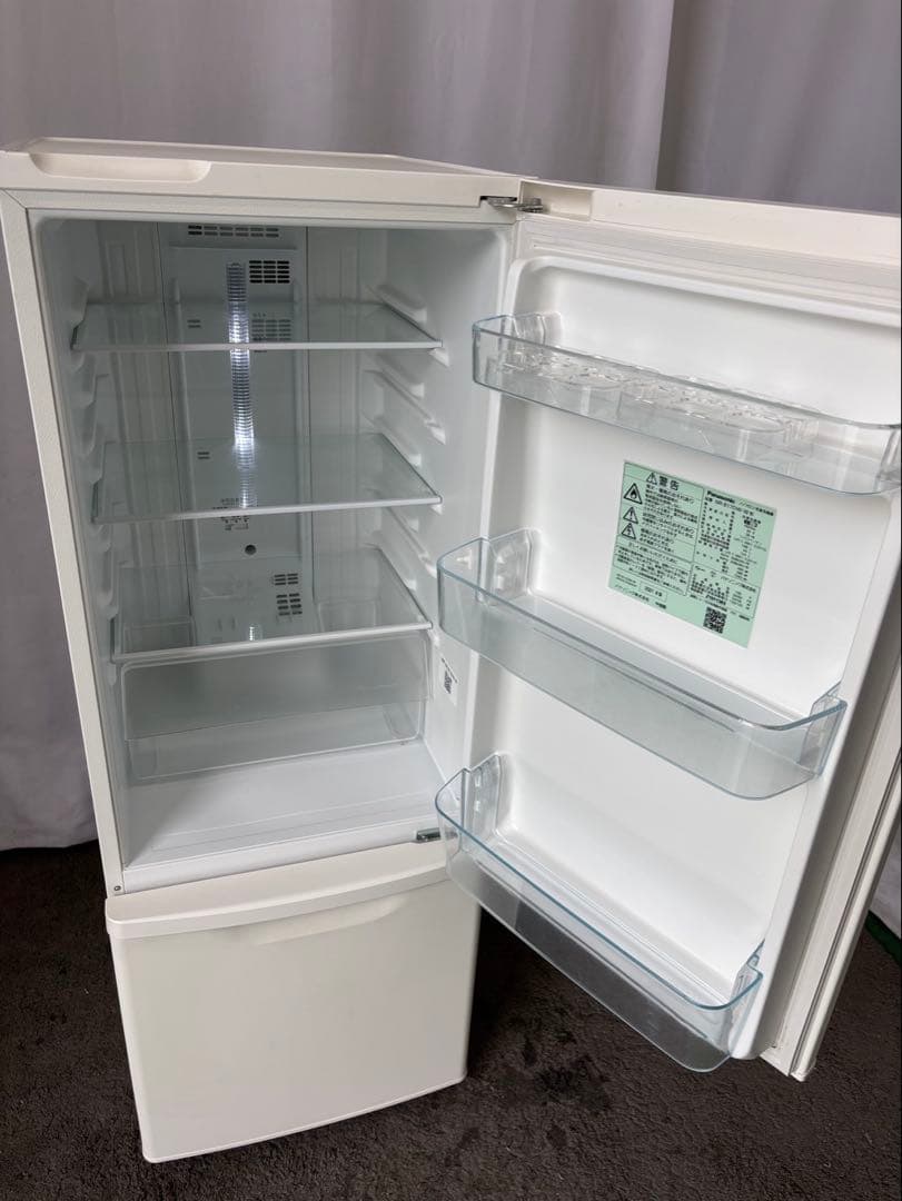925⭕️冷蔵庫　パナソニック　一人暮らし　右開　大きめ　綺麗　安い　設置無料