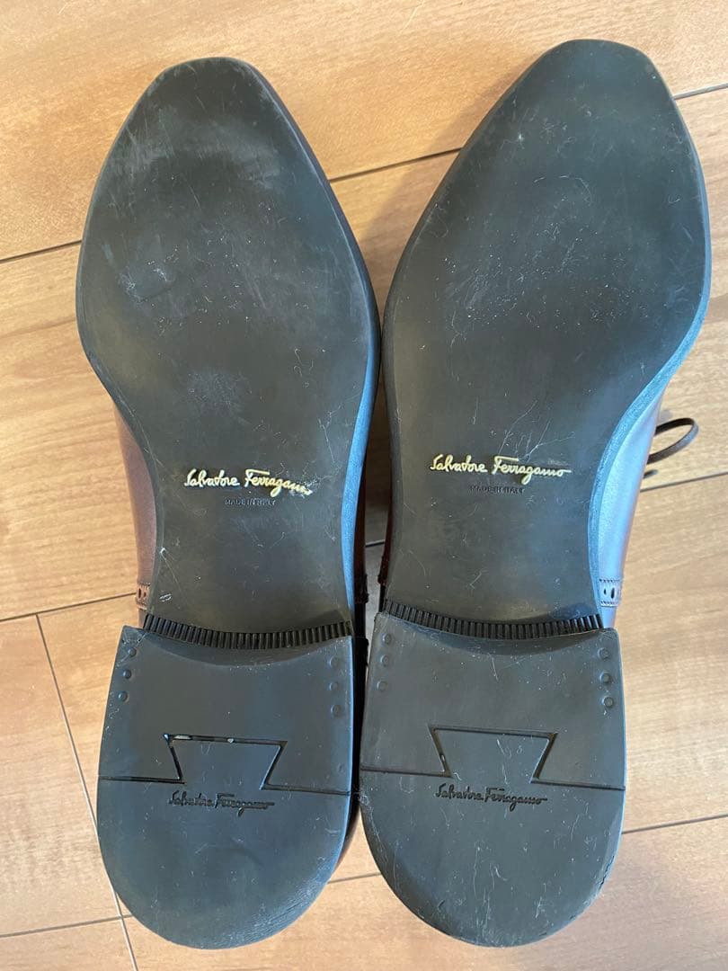 Salvatore Ferragamo ブローグシューズ ブラウン