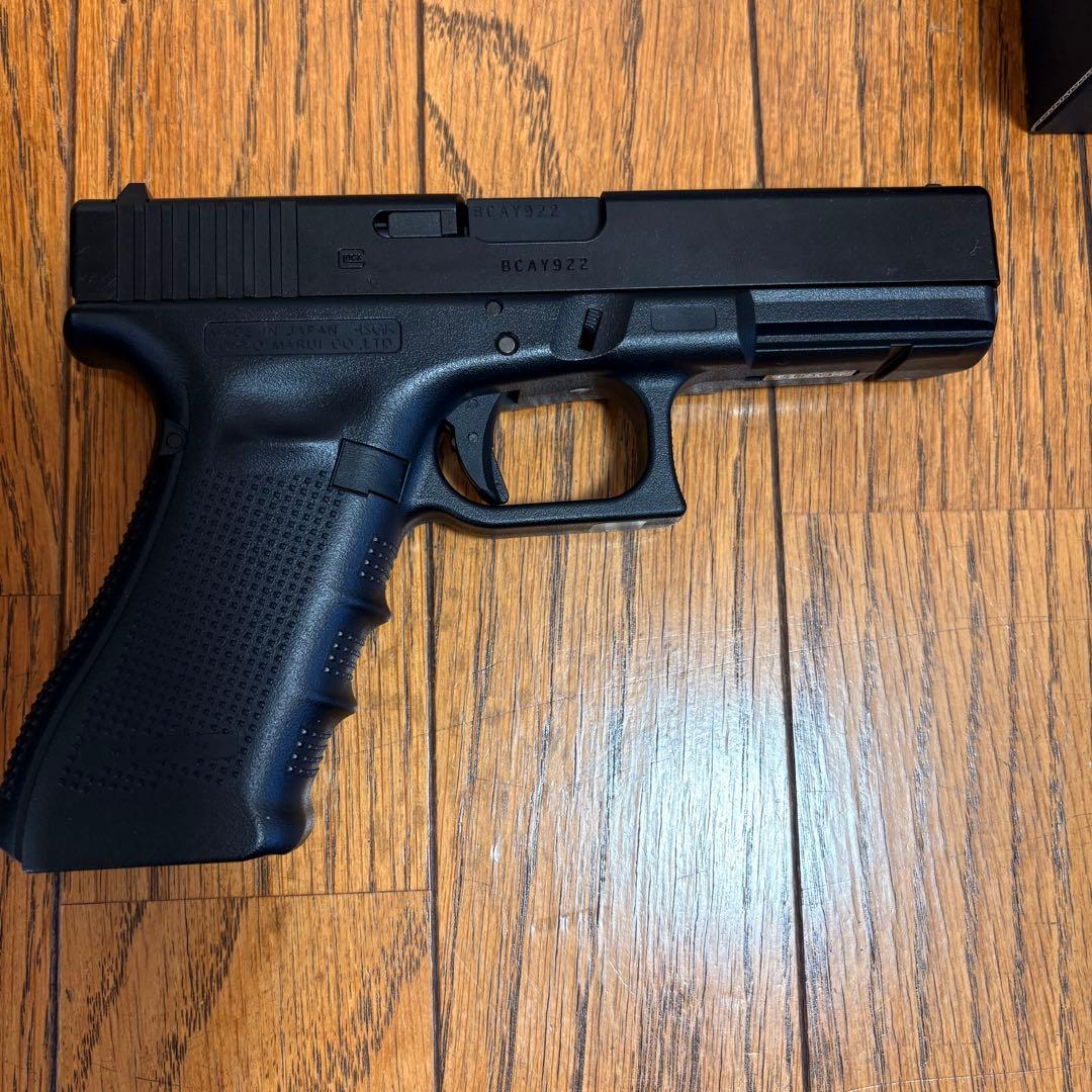 GLOCK 17 Gen.4 ガスブローバック エアガン