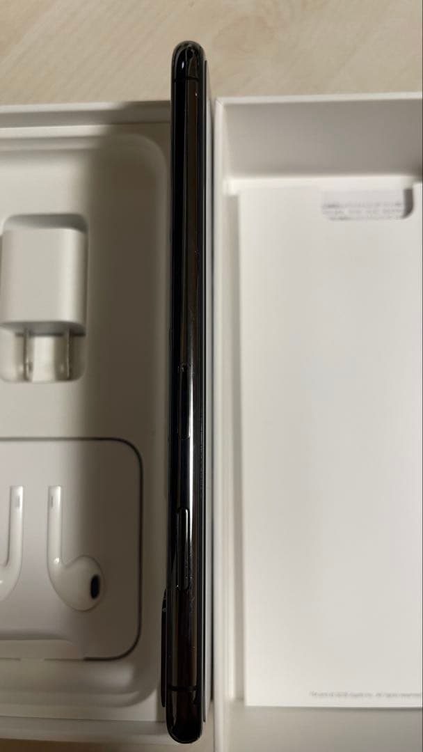 Apple iPhone XS MAX 256GB スペースグレー