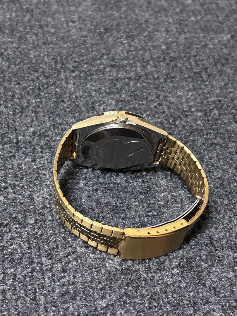 SEIKO GRAND QUARTZ 腕時計