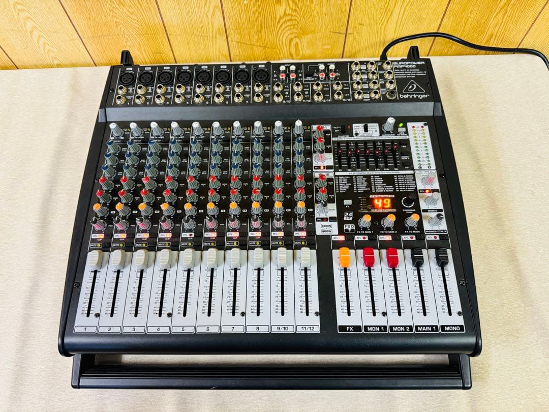 BEHRINGER PMP4000 パワードミキサー ベリンガー