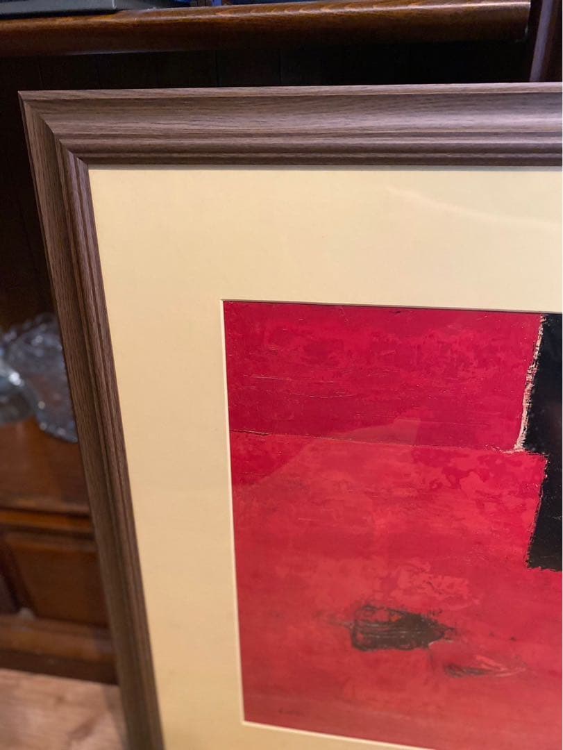 ベルナール カトラン 赤いテーブル 花束