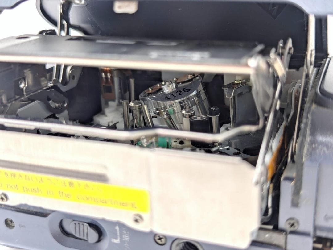 miniDVのダビングに！ SONY ビデオカメラ DCR-TRV30 02