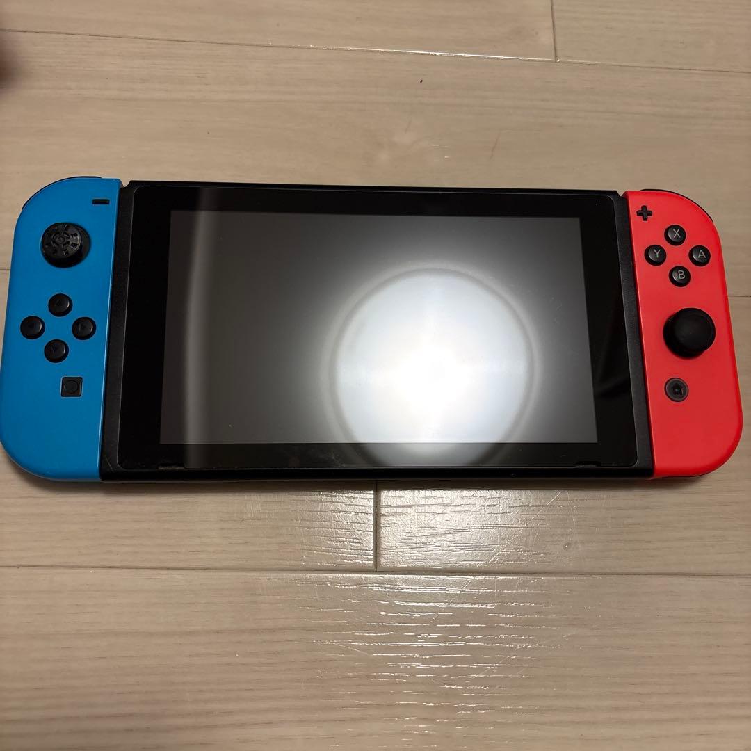 Switch 本体　ケース　Joy-Conハンドル付