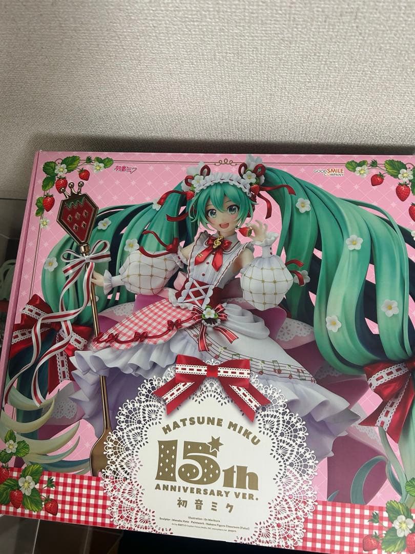 初音ミク 15th Anniversary Ver. 1/7 フィギュア