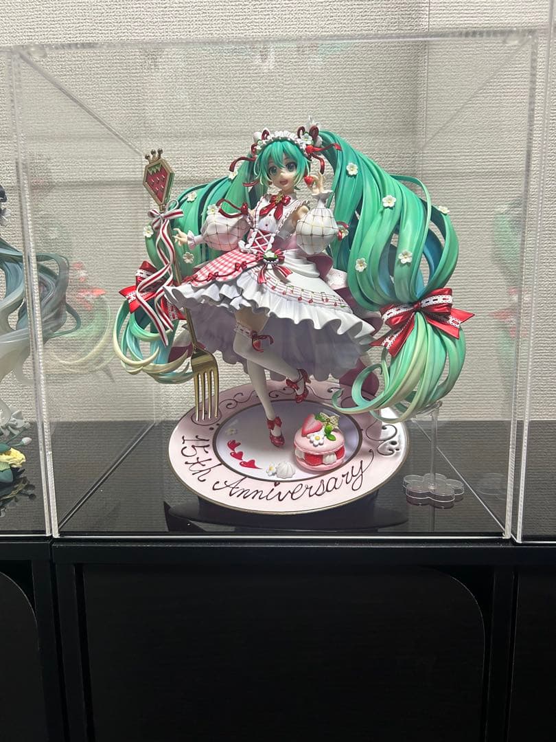 初音ミク 15th Anniversary Ver. 1/7 フィギュア