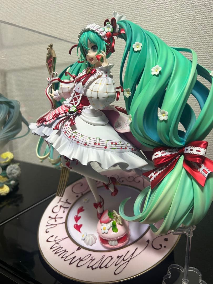 初音ミク 15th Anniversary Ver. 1/7 フィギュア