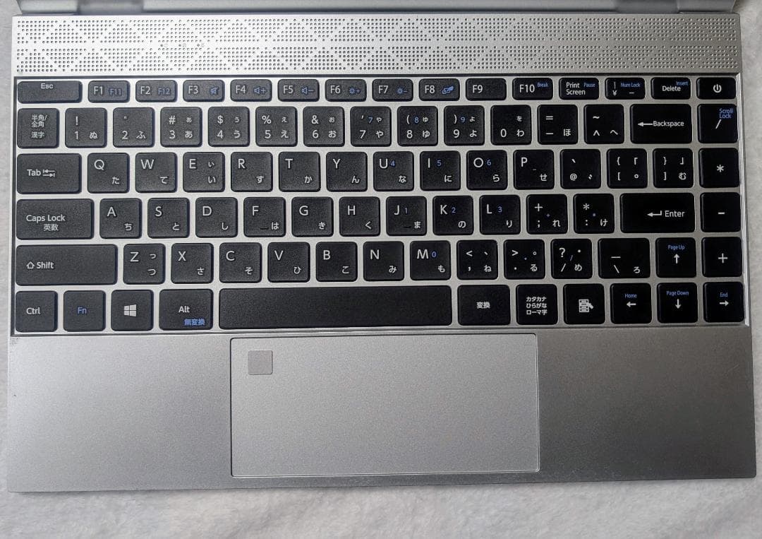 使用時間約300時間　14インチ　ノートPC　パソコン　8GB／512GB