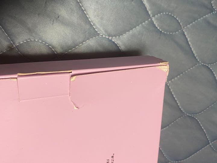 アリアナグランデ ネオンデスクライト　中古